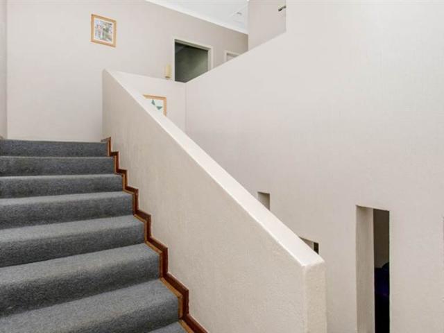Townhouse for sale in Johannesburg, North & Sandton