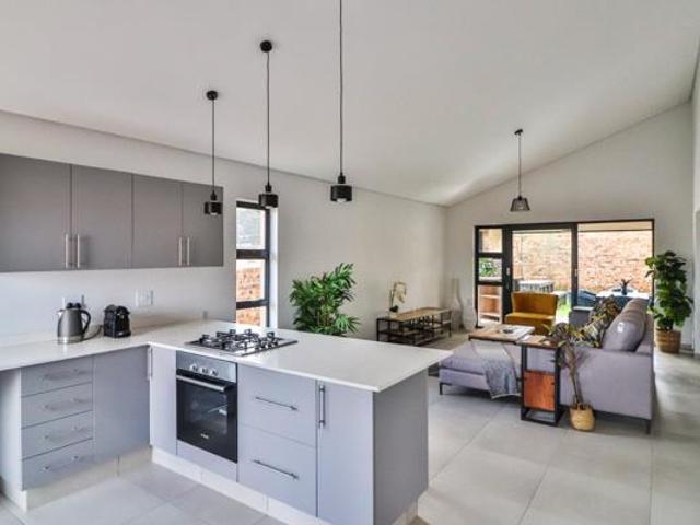 Townhouse for rent in Westonaria, Gauteng