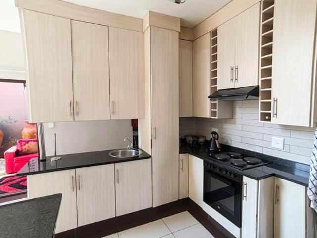 Townhouse for sale in Dr Kenneth Kaunda, North West