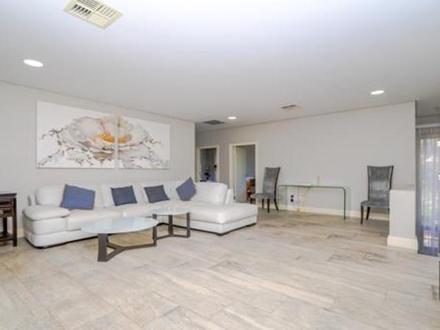 Townhouse for sale in Princess Grant, Kwazulu-natal