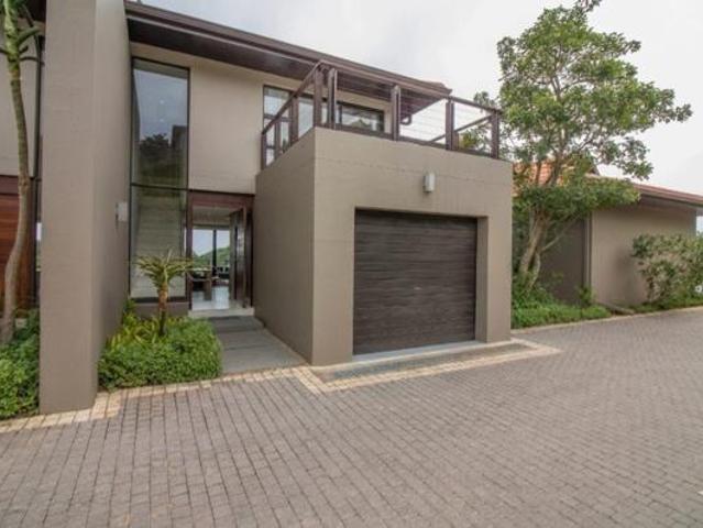 Townhouse for sale in Princess Grant, Kwazulu-natal