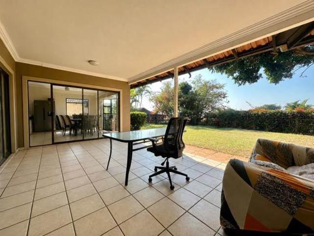 Townhouse for sale in Princess Grant, Kwazulu-natal