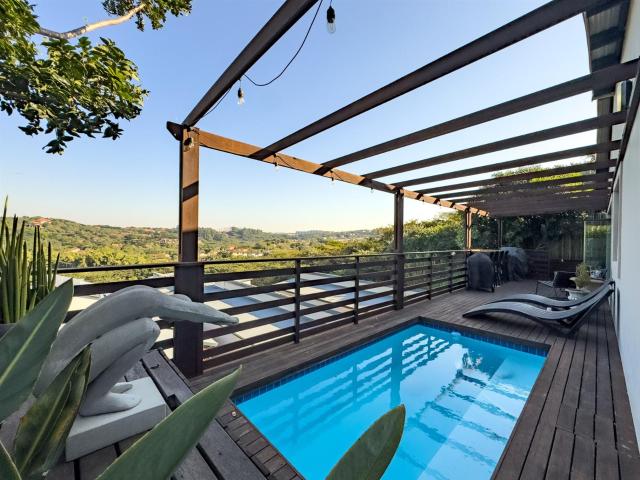 Townhouse for sale in Princess Grant, Kwazulu-natal