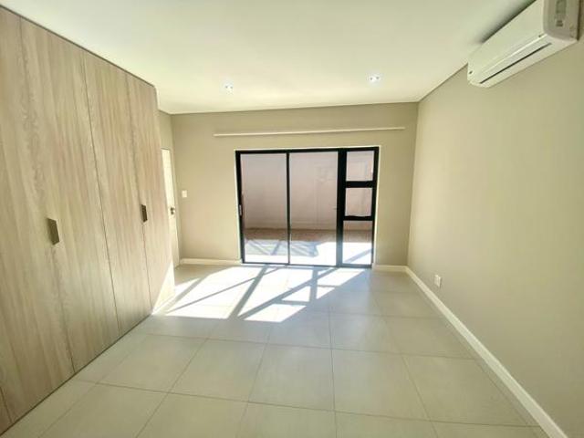 Townhouse for rent in Princess Grant, Kwazulu-natal
