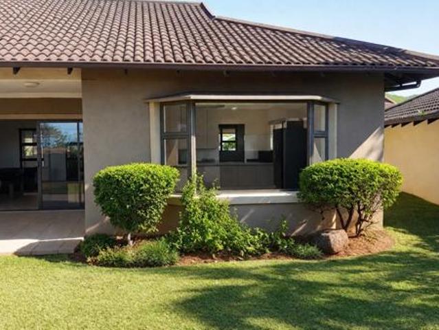 Townhouse for sale in Princess Grant, Kwazulu-natal