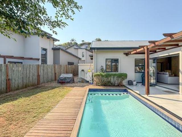 Townhouse for sale in Princess Grant, Kwazulu-natal