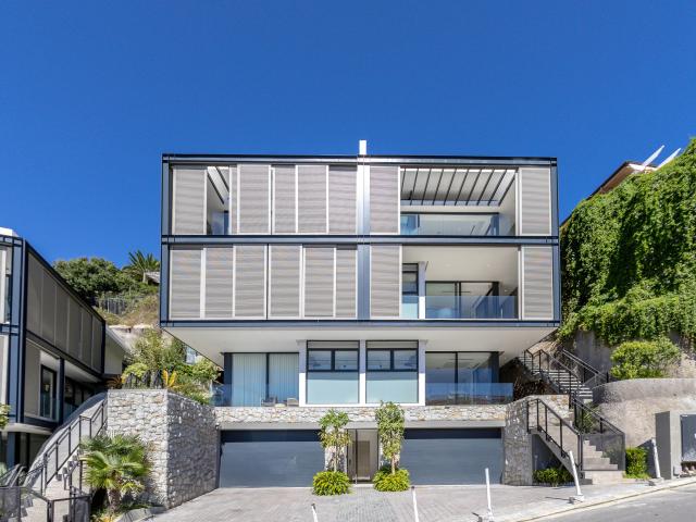 Townhouse for sale in Bantry Bay, Cape Town