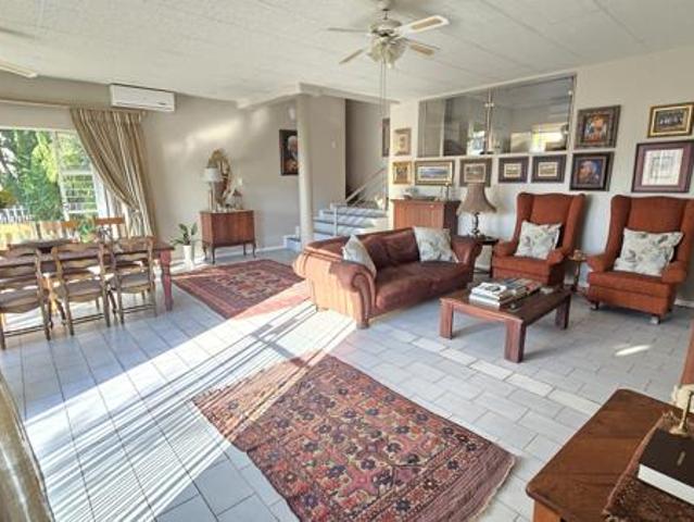 Townhouse for sale in Bloemfontein, Free State