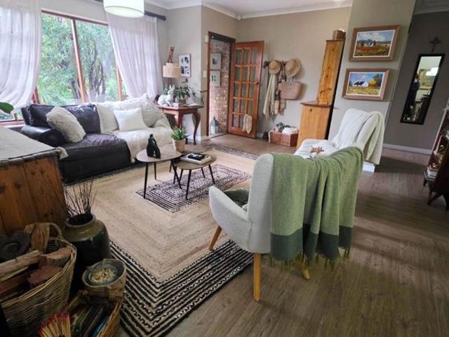 Townhouse for sale in Bloemfontein, Free State