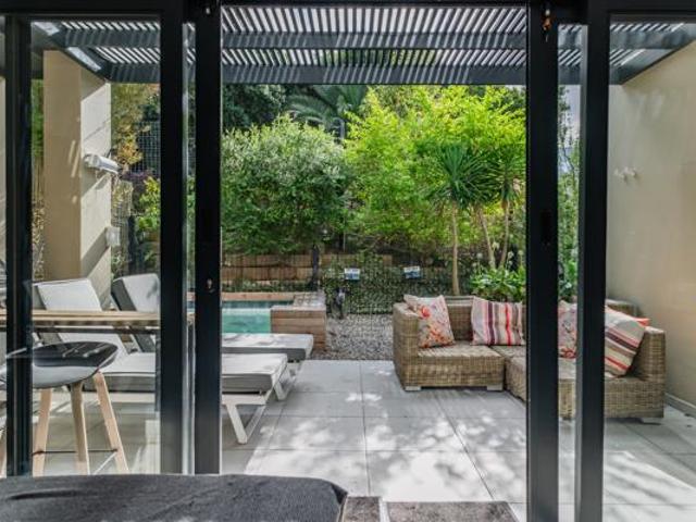 Townhouse for sale in Cape Town, Western Cape