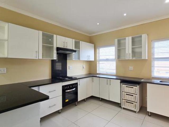 Townhouse for sale in Bisho, Eastern Cape