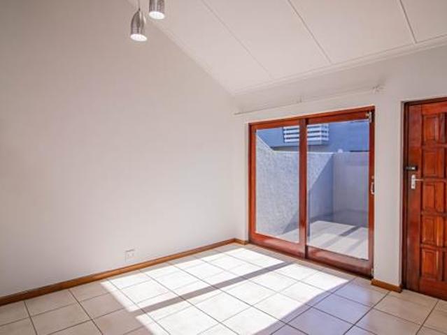 Townhouse for sale in Bisho, Eastern Cape
