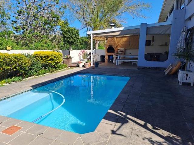 Townhouse for sale in Bisho, Eastern Cape