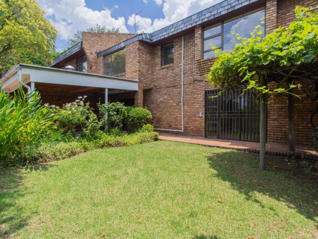 Townhouse for sale in Germiston