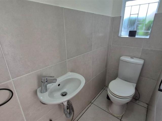 Townhouse for sale in Johannesburg, East