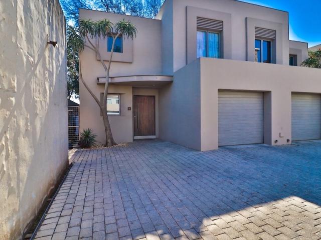 Townhouse for sale in Ekurhuleni, Gauteng