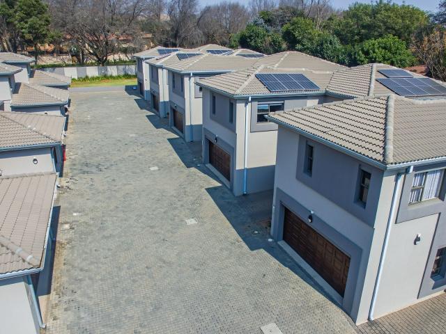 Townhouse for sale in Ekurhuleni, Gauteng