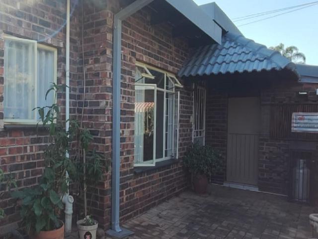 Townhouse for sale in Belabela, Limpopo