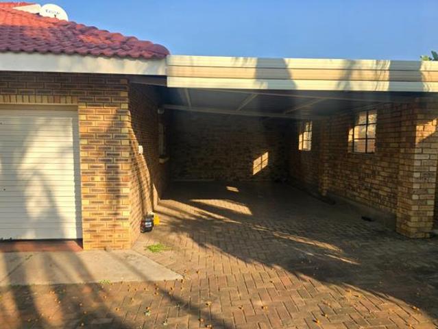 Townhouse for sale in 57 Waterberg, Lephalale Local Municipality