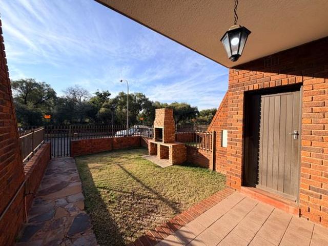 Townhouse for sale in Frances Baard, Northern Cape