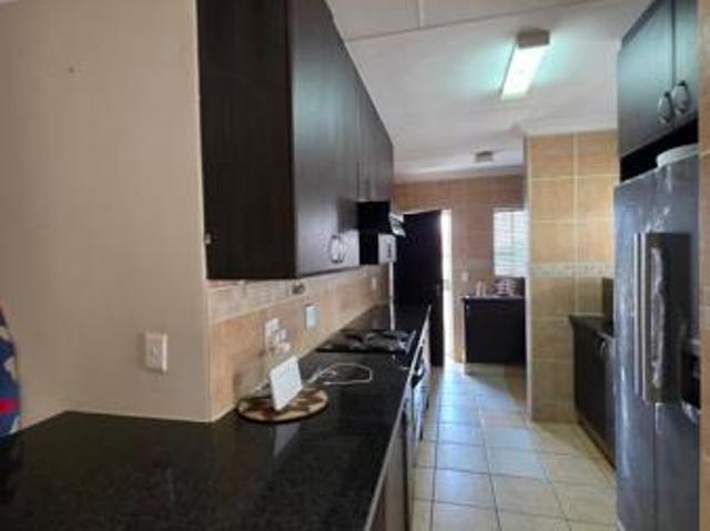 Townhouse for sale in eMalahleni, Emalahleni Local Municipality