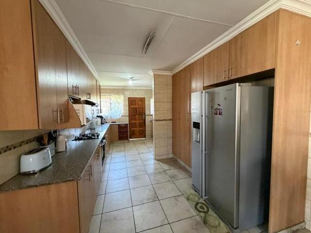 Townhouse for sale in eMalahleni, Emalahleni Local Municipality