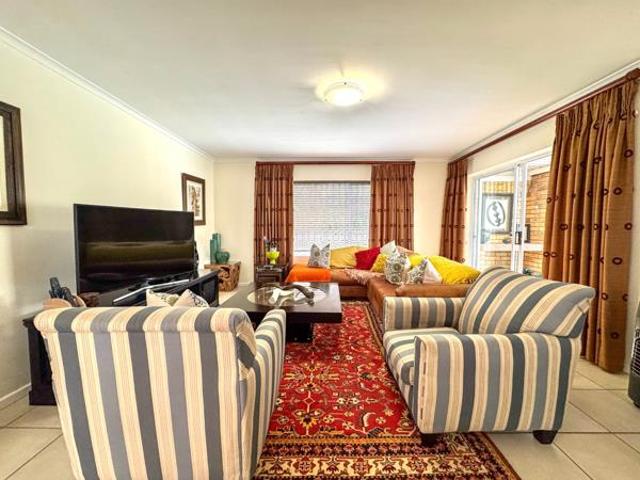 Townhouse for sale in Port Elizabeth, Eastern Cape