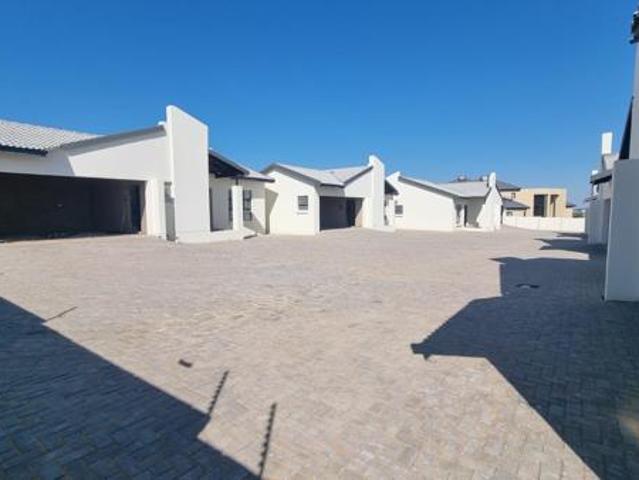 Townhouse for sale in Seshego, Limpopo