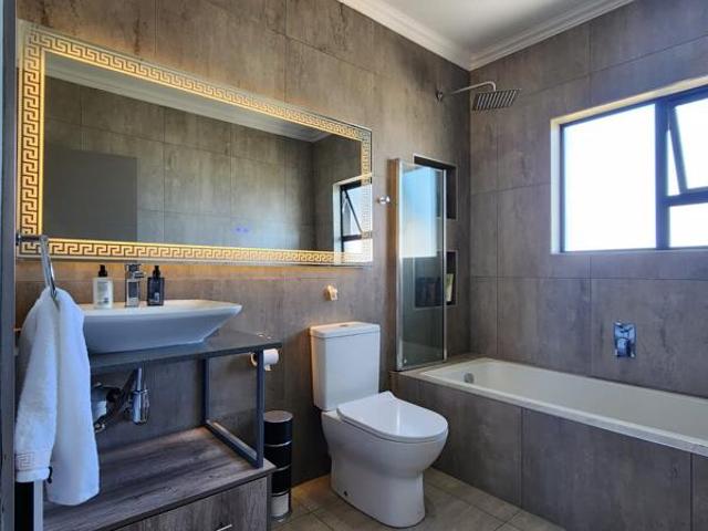 Townhouse for sale in Seshego, Limpopo