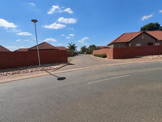 Townhouse for sale in Seshego, Limpopo