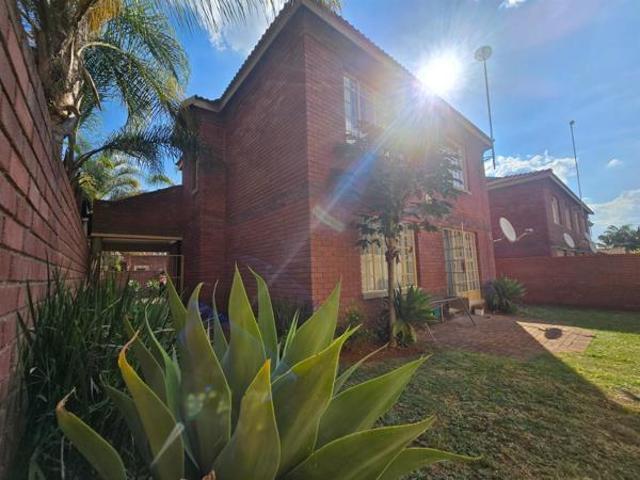 Townhouse for sale in Seshego, Limpopo