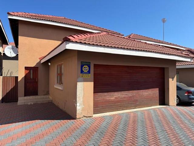 Townhouse for sale in Seshego, Limpopo