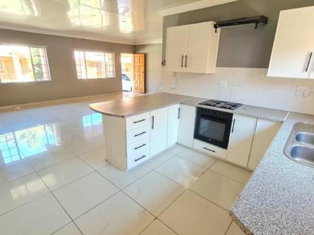 Townhouse for rent in Polokwane, Polokwane Local Municipality