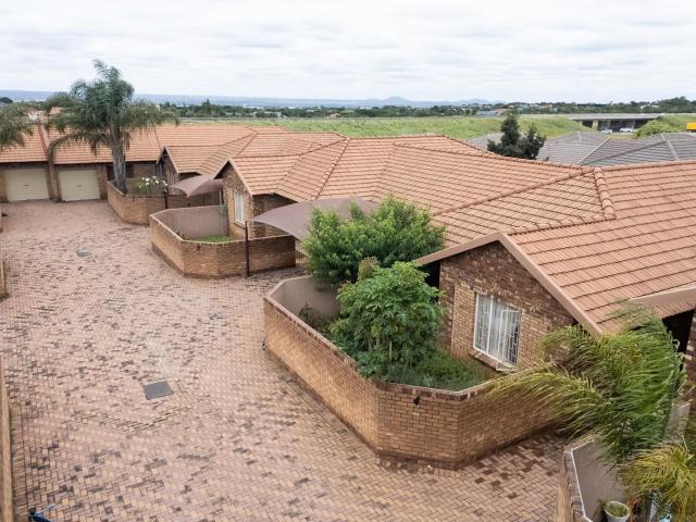 Townhouse for sale in Seshego, Limpopo