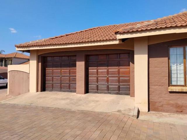 Townhouse for sale in Seshego, Limpopo
