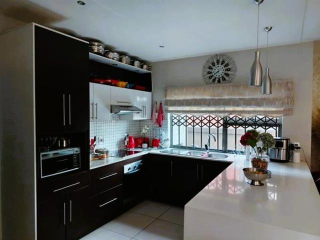 Townhouse for sale in Seshego, Limpopo