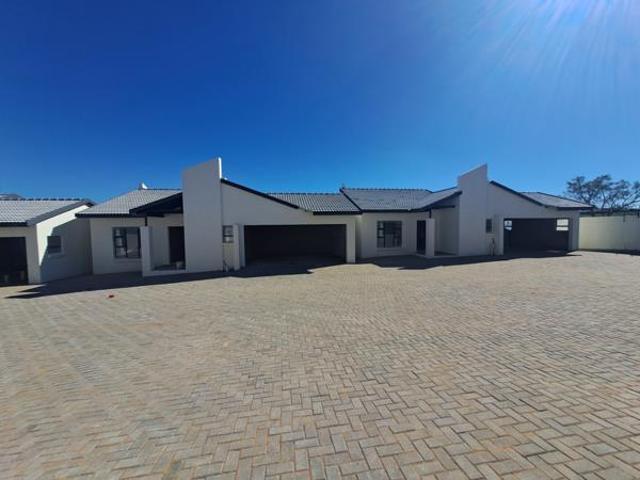 Townhouse for sale in Seshego, Limpopo