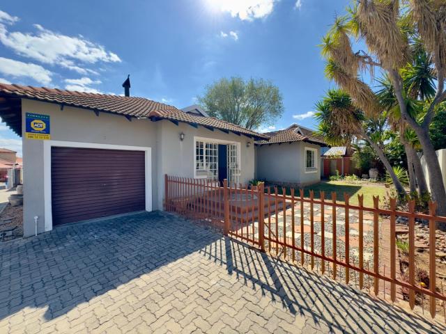 Townhouse for sale in Seshego, Limpopo