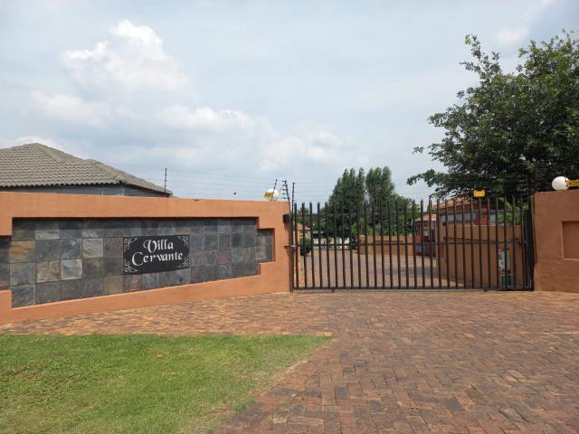 Townhouse for rent in Lesedi Local Municipality, Gauteng