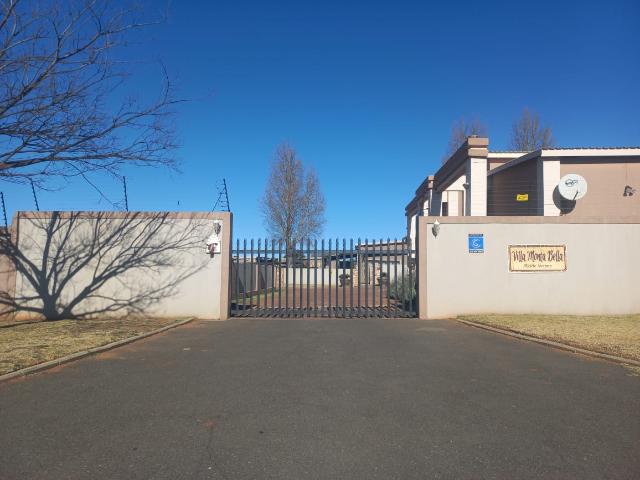 Townhouse for sale in Lesedi Local Municipality, Gauteng