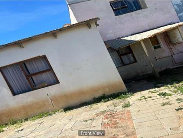 Townhouse for sale in Eastern Cape