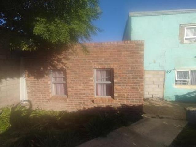 Townhouse for sale in Port Elizabeth, Eastern Cape