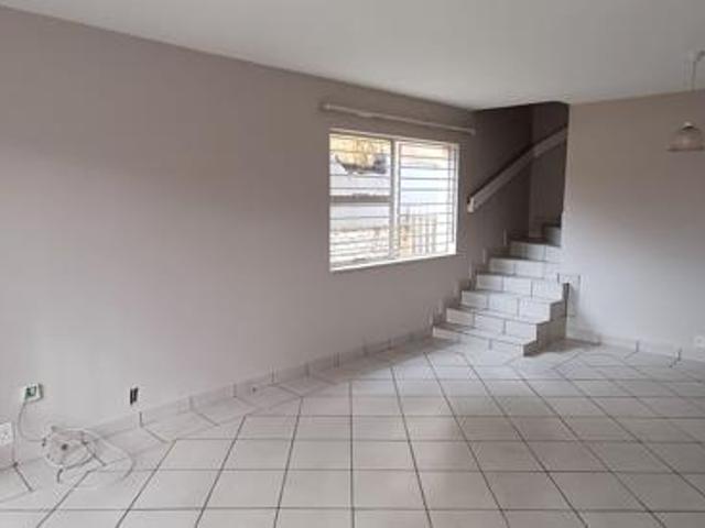 Townhouse for rent in Rosendal, Free State