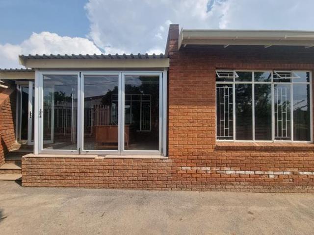 Townhouse for sale in Bethlehem, Dihlabeng Local Municipality