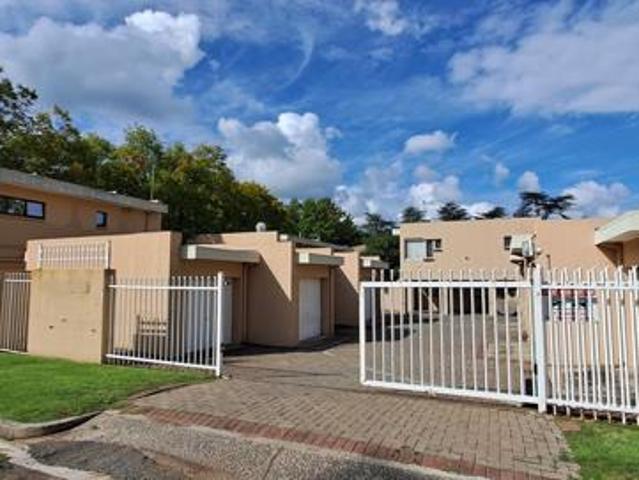 Townhouse for sale in Rosendal, Free State