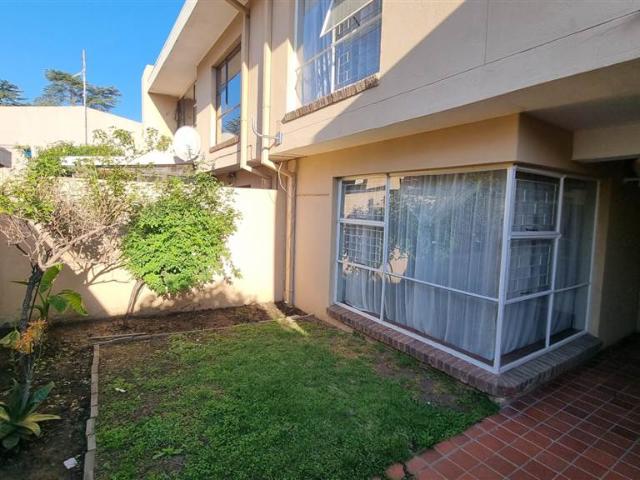 Townhouse for sale in Rosendal, Free State