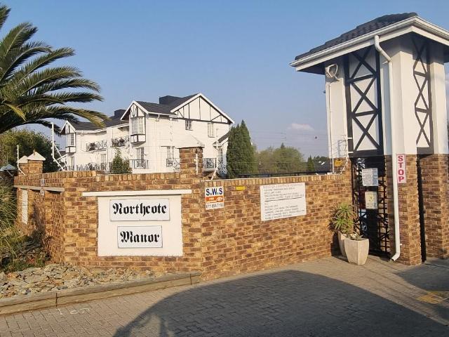 Townhouse for rent in Ekurhuleni, Gauteng