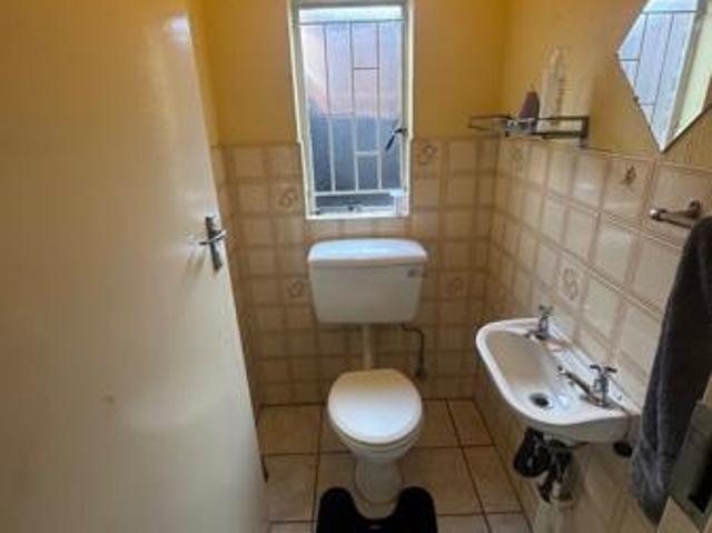 Townhouse for rent in Ekurhuleni, Gauteng