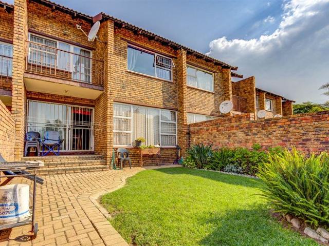 Townhouse for sale in Ekurhuleni, Gauteng