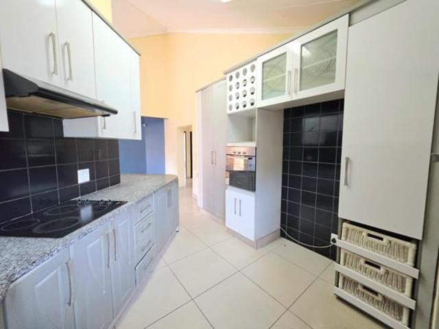 Townhouse for sale in UMhlathuze Municipality, Kwazulu-natal